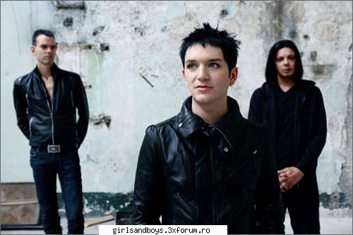 Placebo - eu am fost la concertul lor si trebuie sa - solistii & muzik