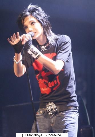 poze bill kaulitz - iar ingerashul asta - Galerie de imagini
